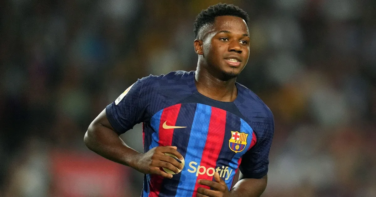 Ansu Fati, tài năng trẻ của Barcelona, thi đấu trong trận gặp Rayo Vallecano tại La Liga tháng 8 năm 2022