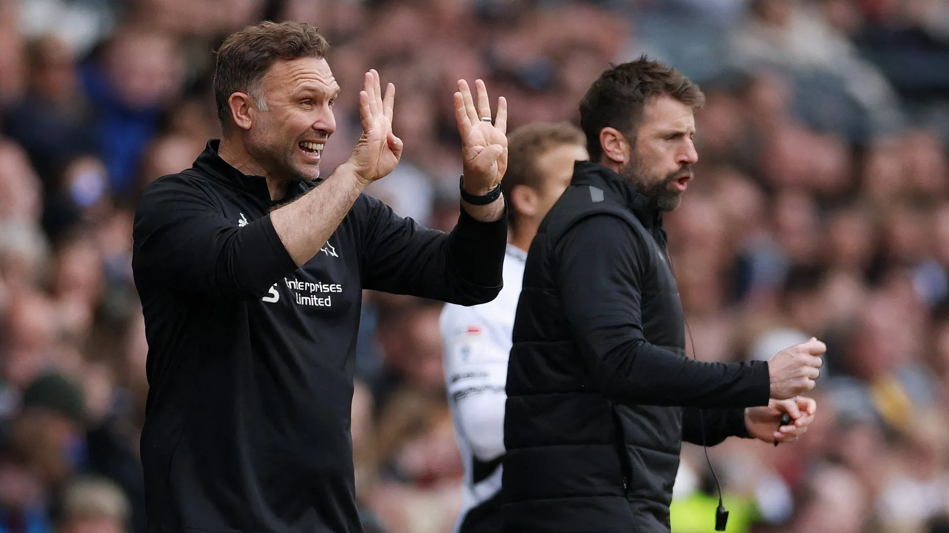 Huấn luyện viên John Eustace của Derby County