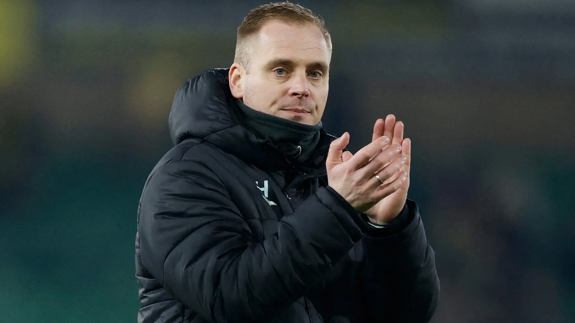 Johannes Hoff Thorup trên băng ghế chỉ đạo Norwich City mùa giải trước.