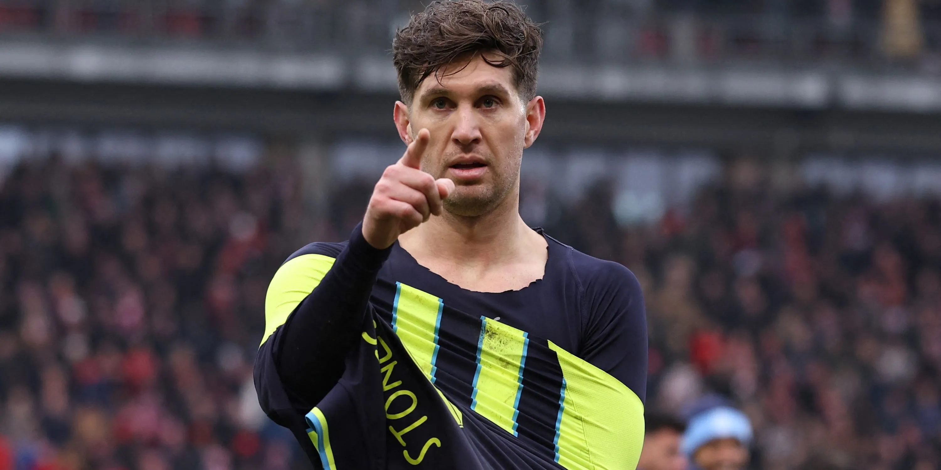 John Stones của Manchester City tỏ rõ sự thất vọng sau trận đấu