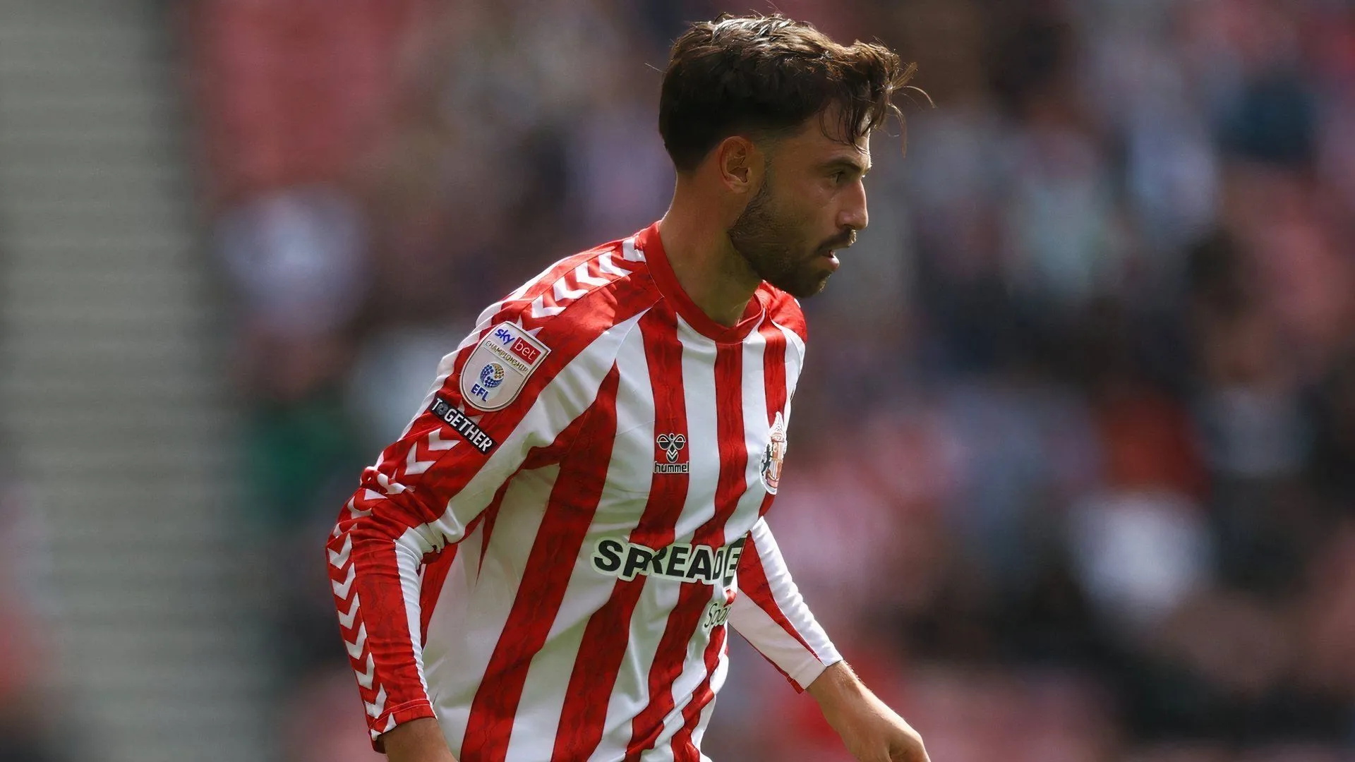 Patrick Roberts trong màu áo Sunderland AFC thi đấu tại Championship