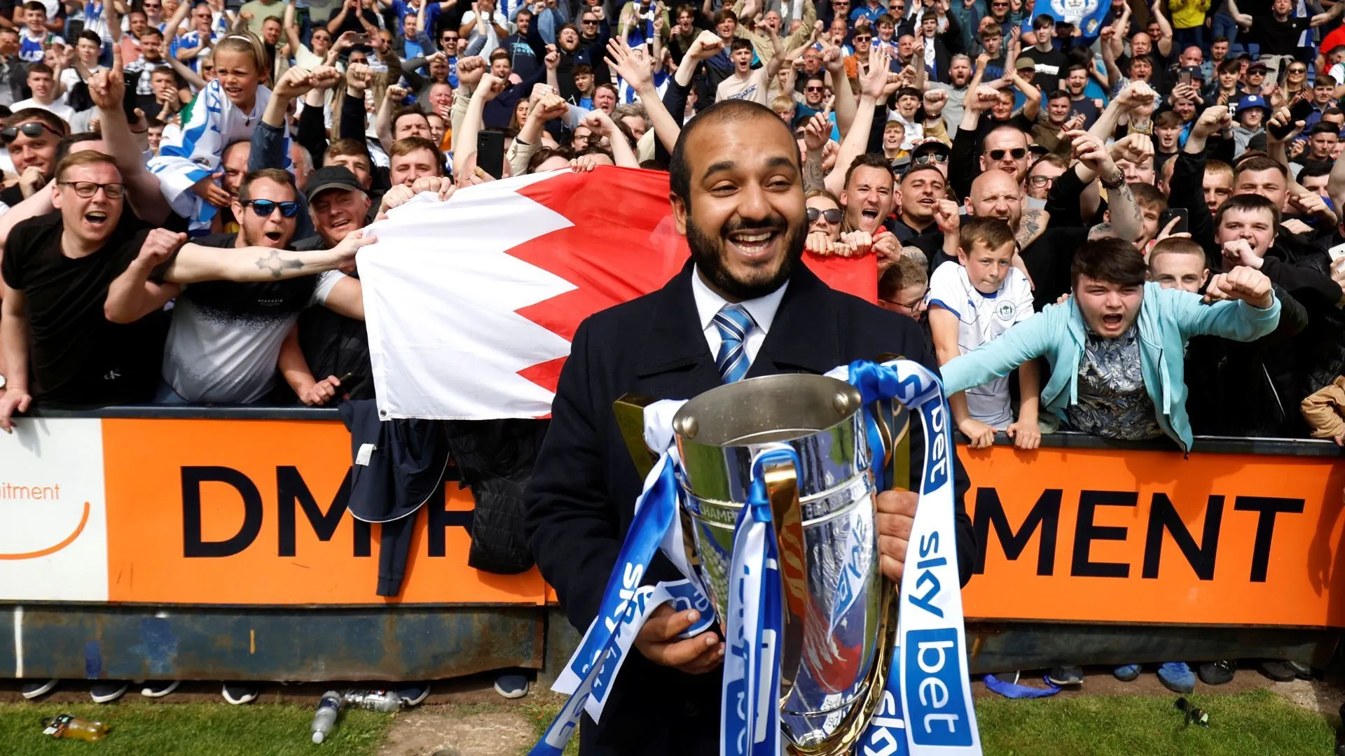 Talal Al Hammad, cựu chủ tịch Wigan Athletic từng được liên hệ mua lại Sheffield Wednesday.