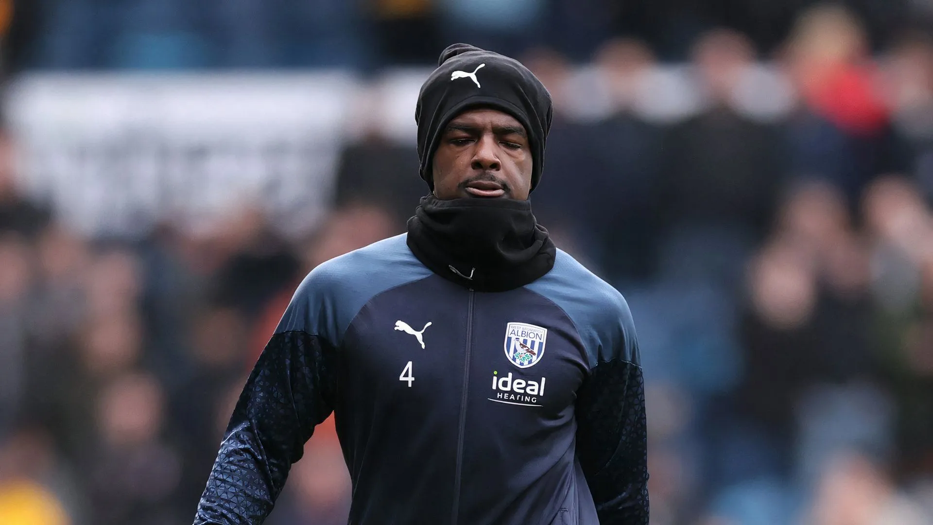Cedric Kipre sắp chuyển đến Ipswich Town, đánh dấu sự trở lại bóng đá Anh