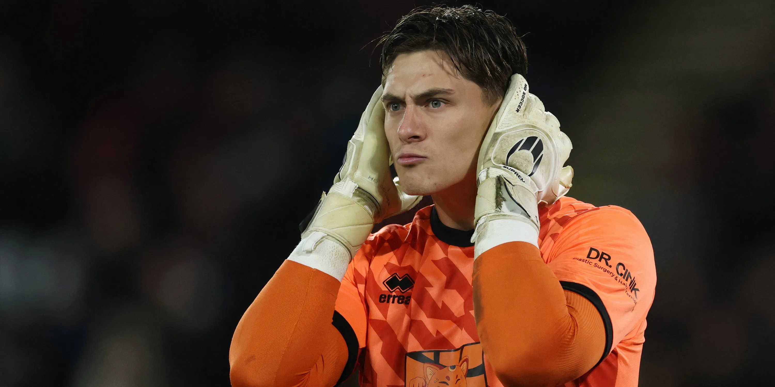 Chân dung thủ thành Michael Cooper, mục tiêu chuyển nhượng của West Ham