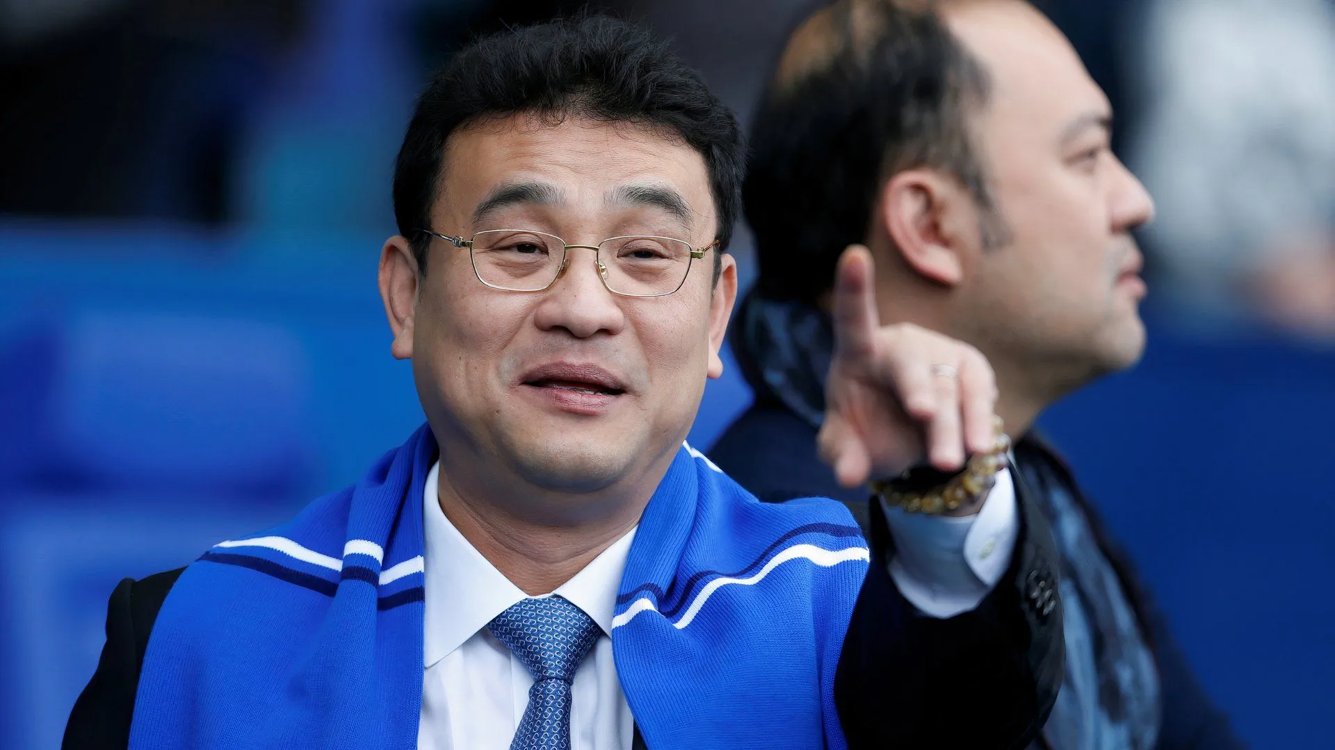 Dejphon Chansiri, ông chủ CLB Sheffield Wednesday, đang tìm cách bán đội bóng