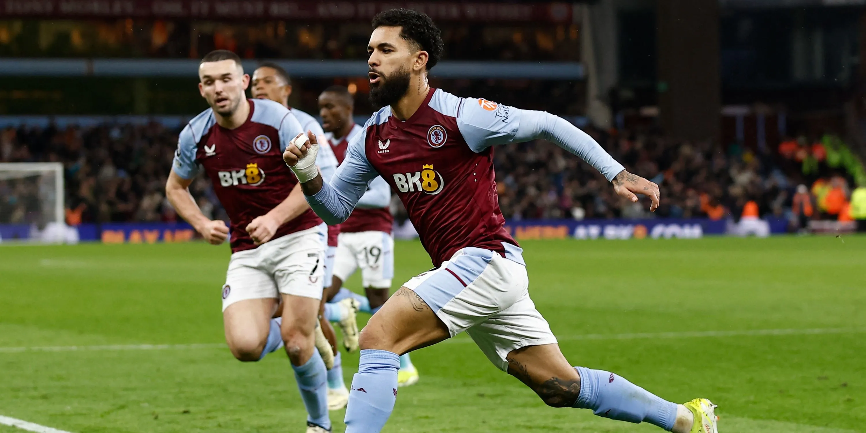 Douglas Luiz, tiền vệ đầy triển vọng của Brazil, được kỳ vọng sẽ tỏa sáng khi có cơ hội mới tại Premier League.