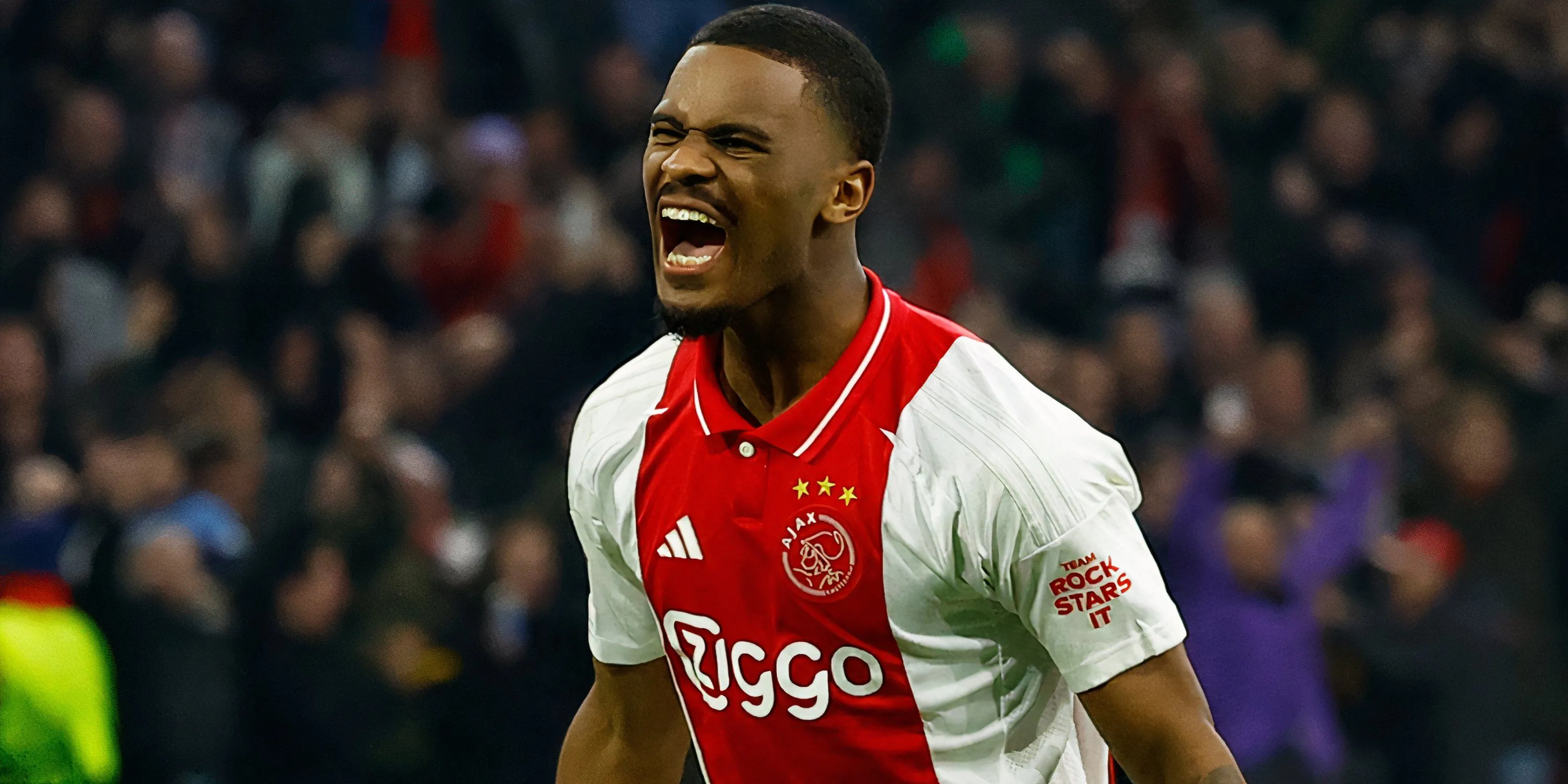 Jorrel Hato, viên ngọc quý của Ajax đang lọt vào tầm ngắm của Chelsea để củng cố hàng thủ
