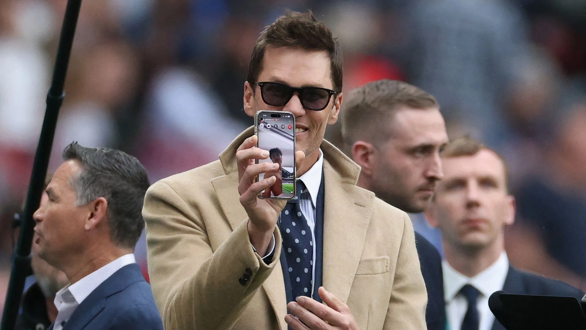 Phim tài liệu Birmingham City có sự góp mặt của Tom Brady tại Wembley Stadium