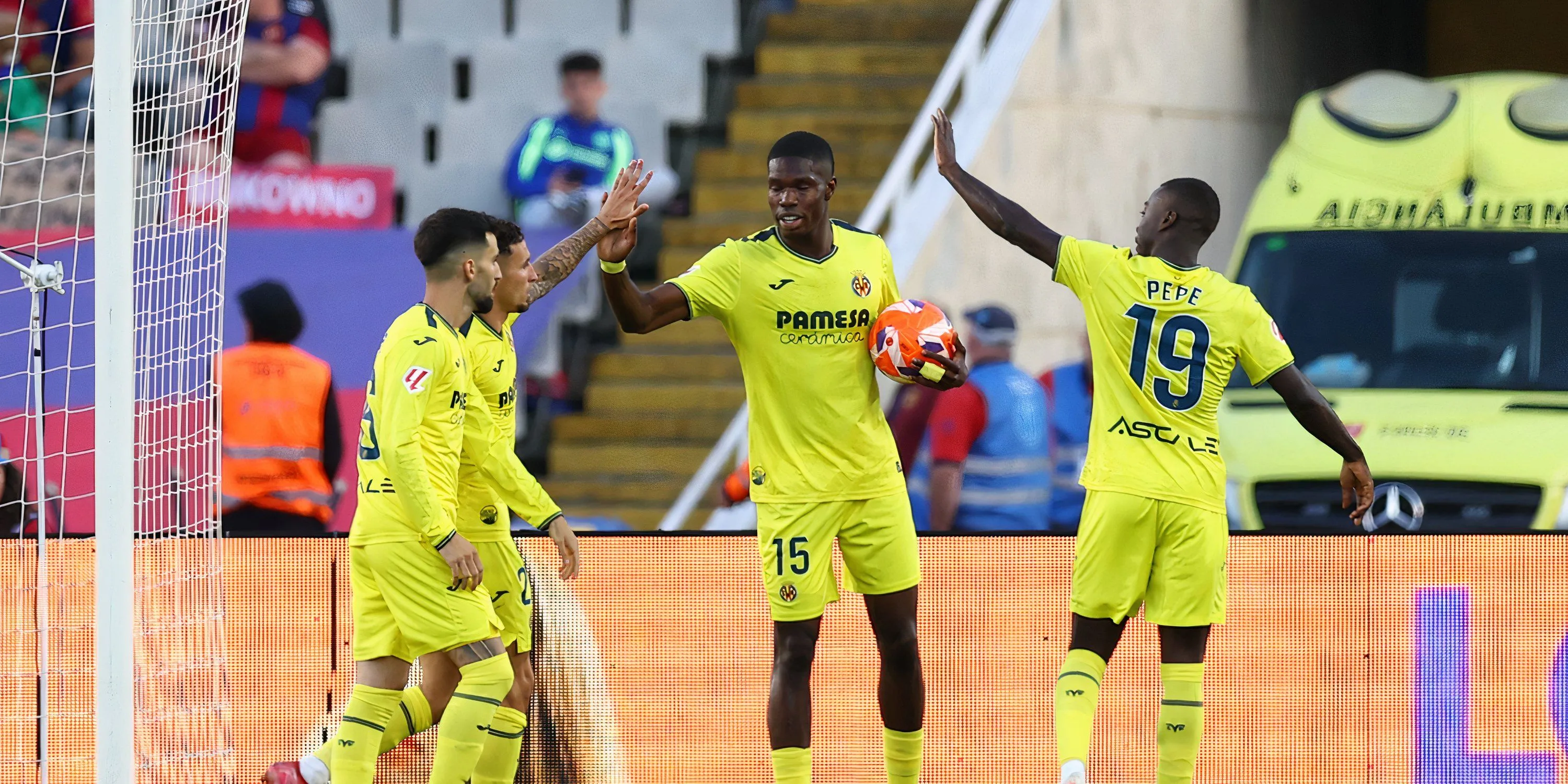 Thierno Barry, một trong những mục tiêu chuyển nhượng của Everton trong kỳ chuyển nhượng mùa hè.