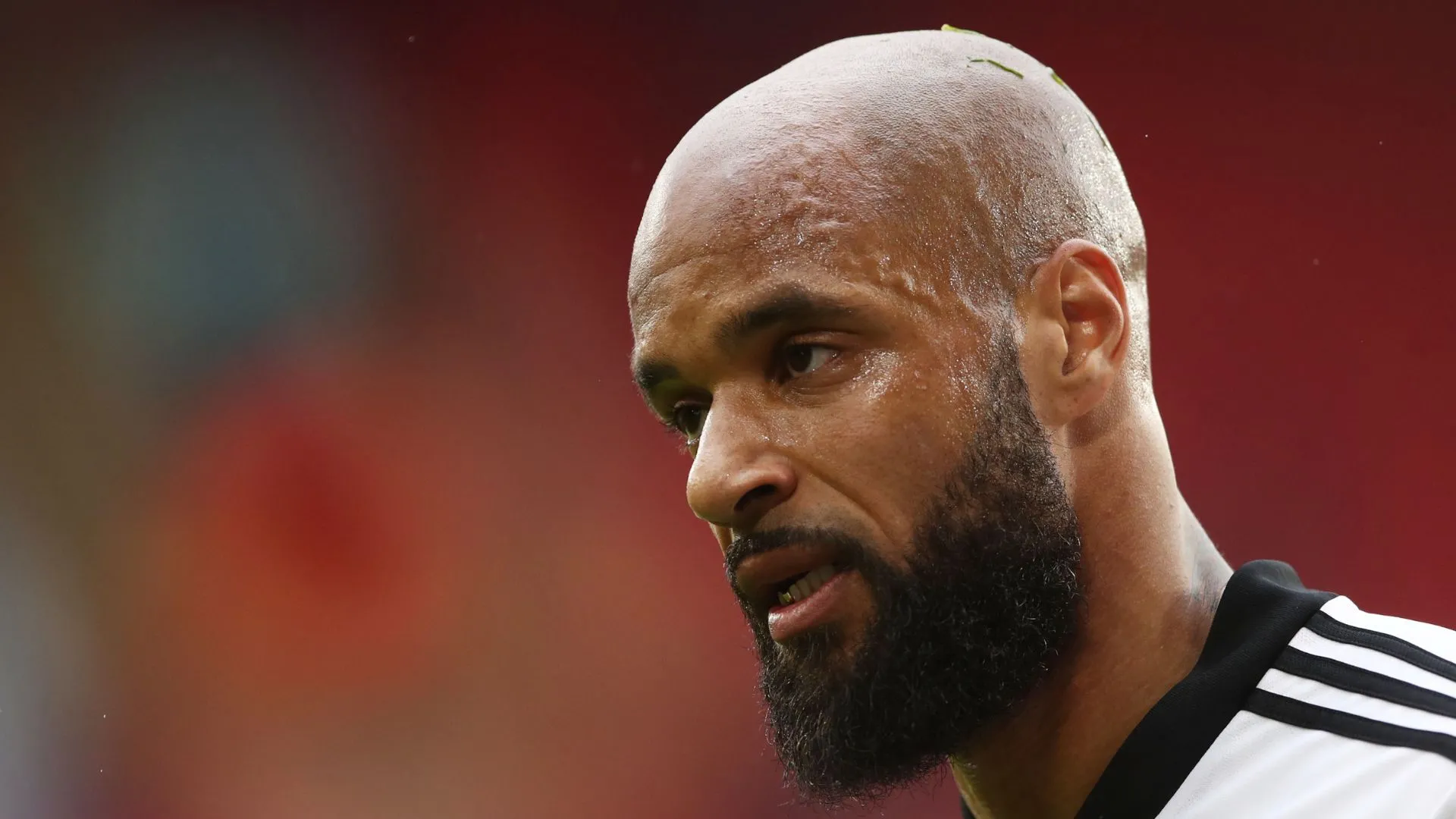 Tiền đạo David McGoldrick, bản hợp đồng mới của Barnsley