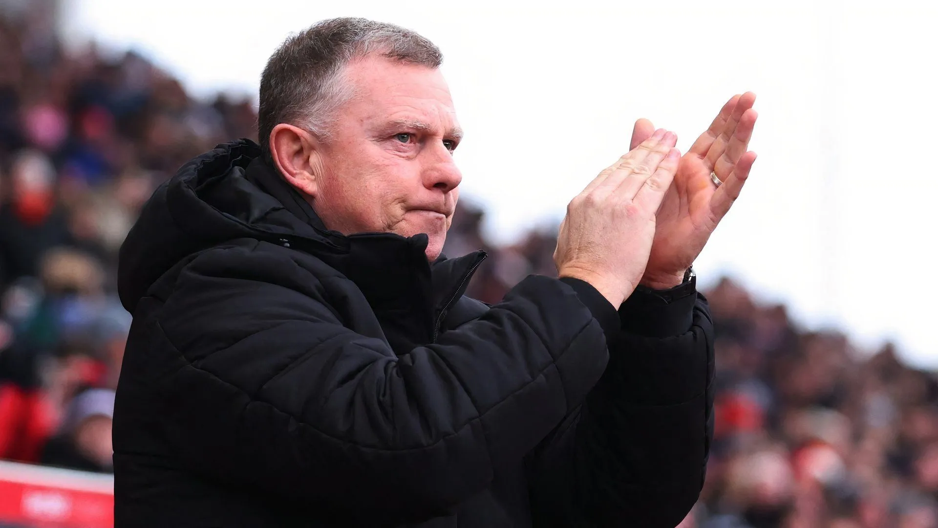 HLV Mark Robins, kiến trúc sư trưởng của sự hồi sinh tại Stoke City