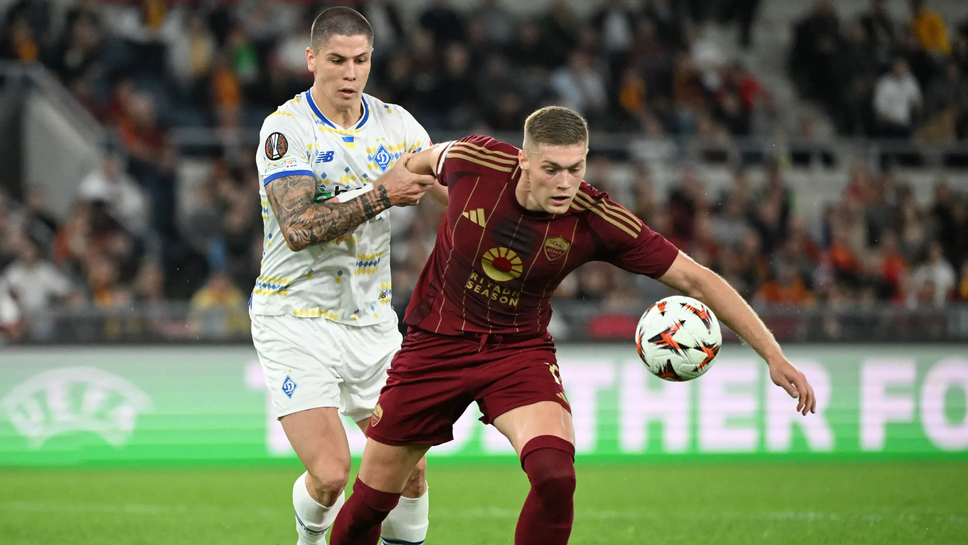 Kinh nghiệm chinh chiến cúp châu Âu của Denys Popov có thể giúp anh hòa nhập tốt với Watford