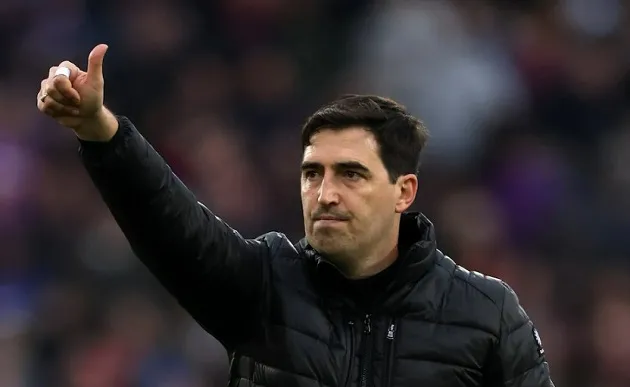 Andoni Iraola dẫn dắt Bournemouth với phong cách rõ ràng và kỷ luật.